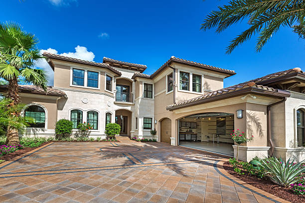 Best Local Driveway Pavers  in Fmington, AR